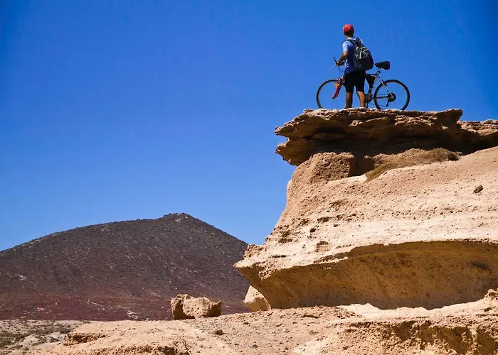 Casa Grande Surf Hostel *