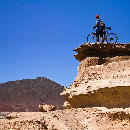 Casa Grande Surf Hostel *