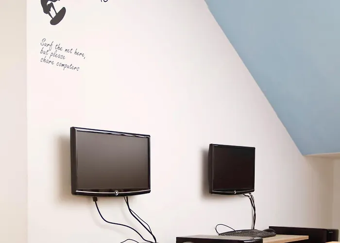 Casa Grande Surf Hostel *