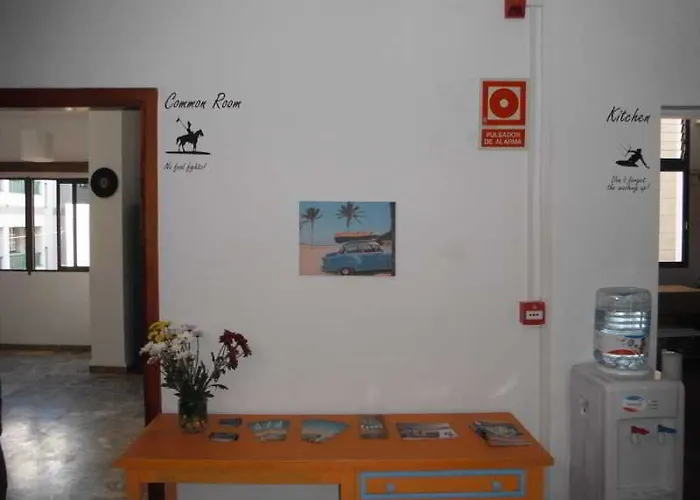 Casa Grande Surf Hostel