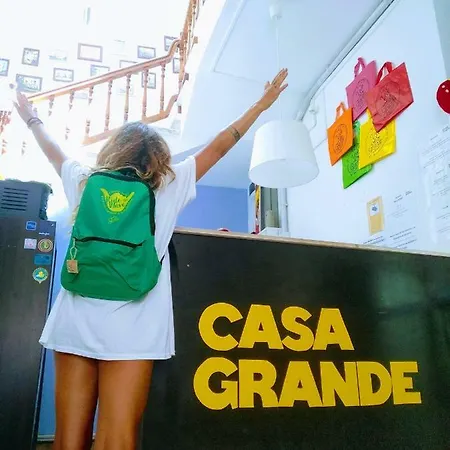 Casa Grande Surf Hostel *